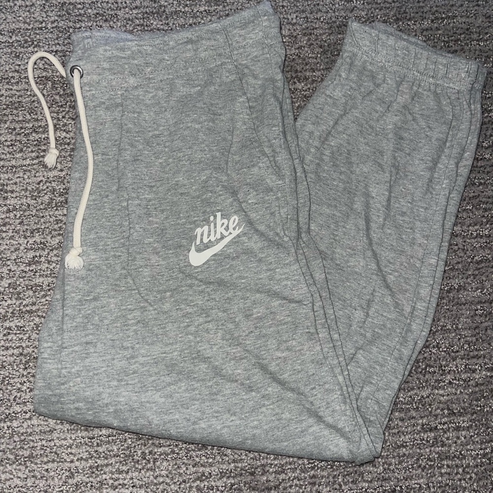 Nike Gray Cropped Joggers
